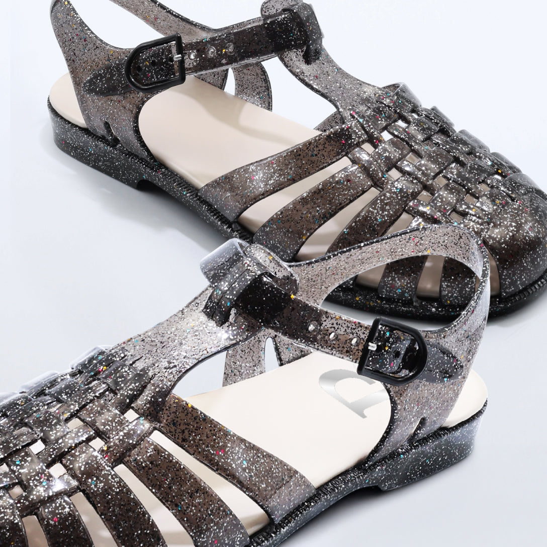Berrybenka รองเท้าผู้หญิง รุ่น Sofia Molly Jelly Sandal รองเท้าแตะเจลลี่ รองเท้าสวมแฟชั่น (สี Black)