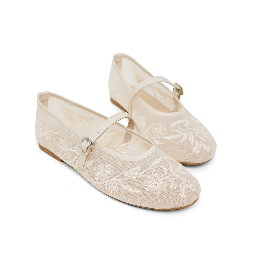 Berrybenka รองเท้าผู้หญิง รุ่น Sofia Mayori Embroidery Mary Jane รองเท้าตาข่าย แมรี่เจน ปักลาย