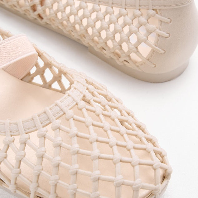 Berrybenka รองเท้าผู้หญิง รุ่น Sofia Mardia Lattice Jelly Flats รองเท้าตาข่าย แมรี่เจน (สี Cream)