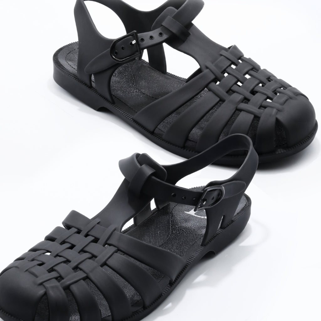 Berrybenka รองเท้าผู้หญิง รุ่น Sofia Melly Jelly Sandal รองเท้าแตะเจลลี่ รองเท้าสวมแฟชั่น