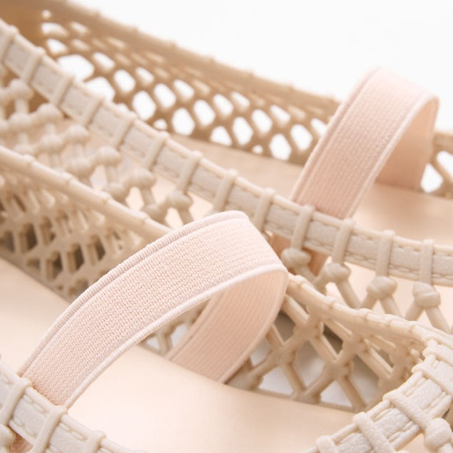 Berrybenka รองเท้าผู้หญิง รุ่น Sofia Mardia Lattice Jelly Flats รองเท้าตาข่าย แมรี่เจน (สี Cream)