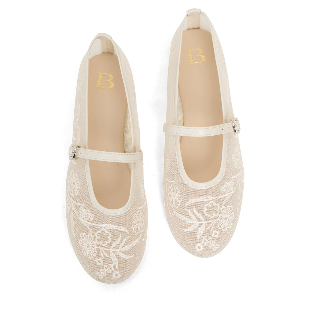 Berrybenka รองเท้าผู้หญิง รุ่น Sofia Mayori Embroidery Mary Jane รองเท้าตาข่าย แมรี่เจน ปักลาย